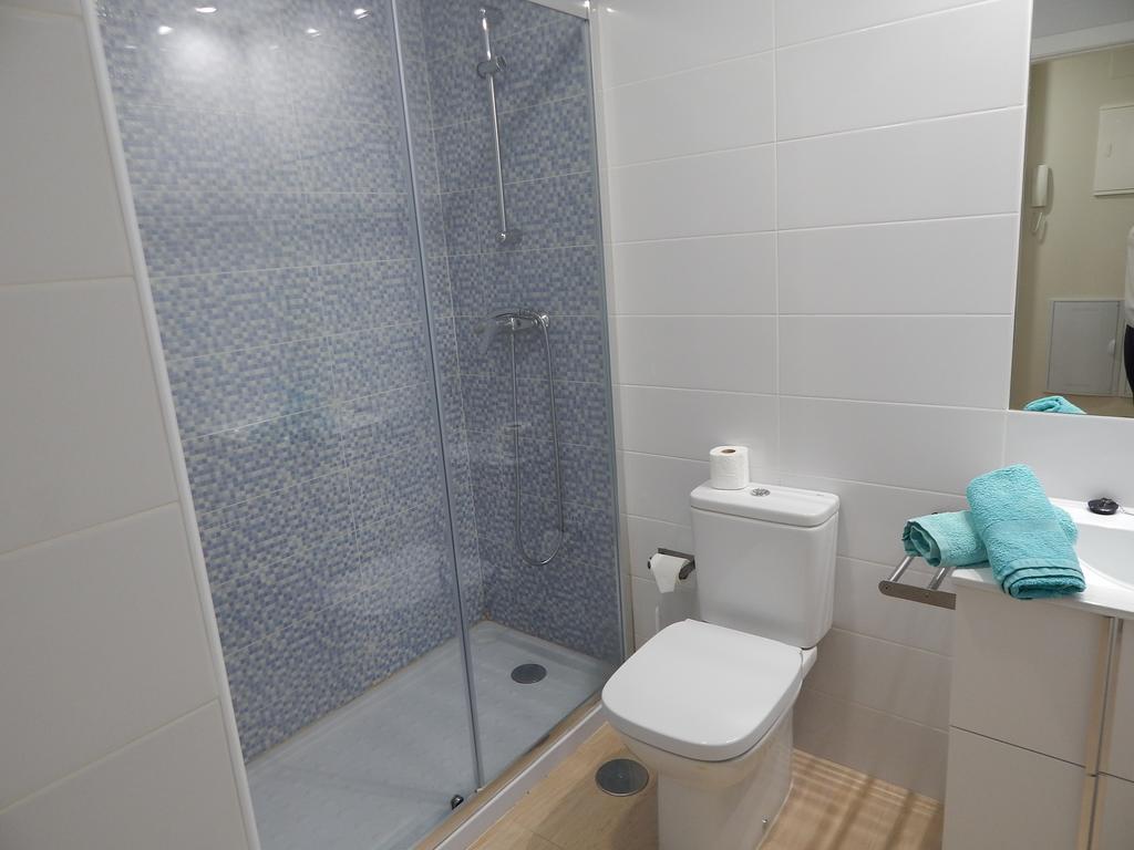 Apartamentos La Rosita Бенідорм Номер фото